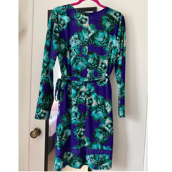 Mid floral dress - Picture 2 of 3